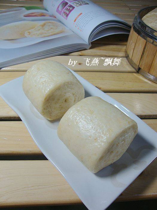 Milk and Oatmeal Steamed Bun Rolls