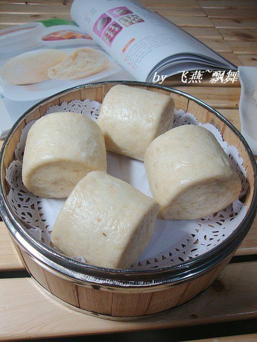 Milk and Oatmeal Steamed Bun Rolls