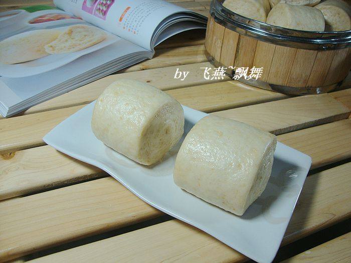 Milk and Oatmeal Steamed Bun Rolls