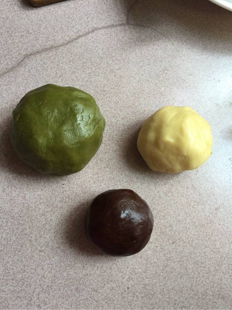 Steps for making Kiwi Cookies