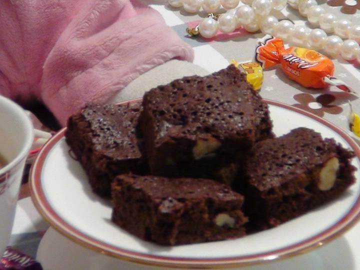 Beloved Brownie Cake - Taste Another Kind of Tea Time Life