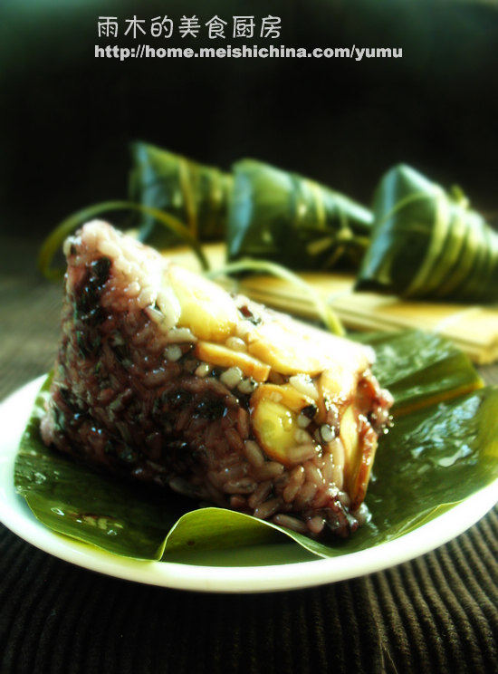 【Dragon Boat Festival · Zongzi】Four-cornered Zongzi - Black Rice Abalone Zongzi