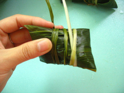 【Dragon Boat Festival · Zongzi】Four-cornered Zongzi - Black Rice Abalone Zongzi Making Steps