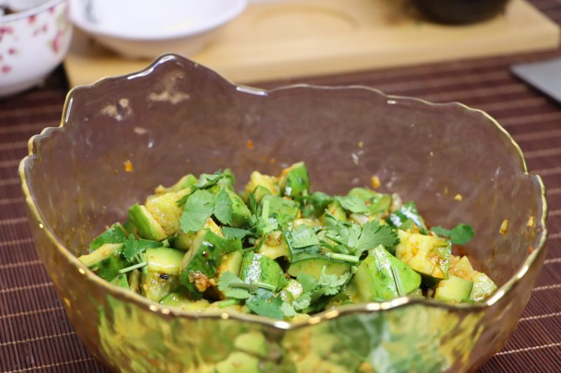 Cucumber Salad, Crisp and Refreshing, Simple and Quick to Make, Everyone in the Family Will Love It