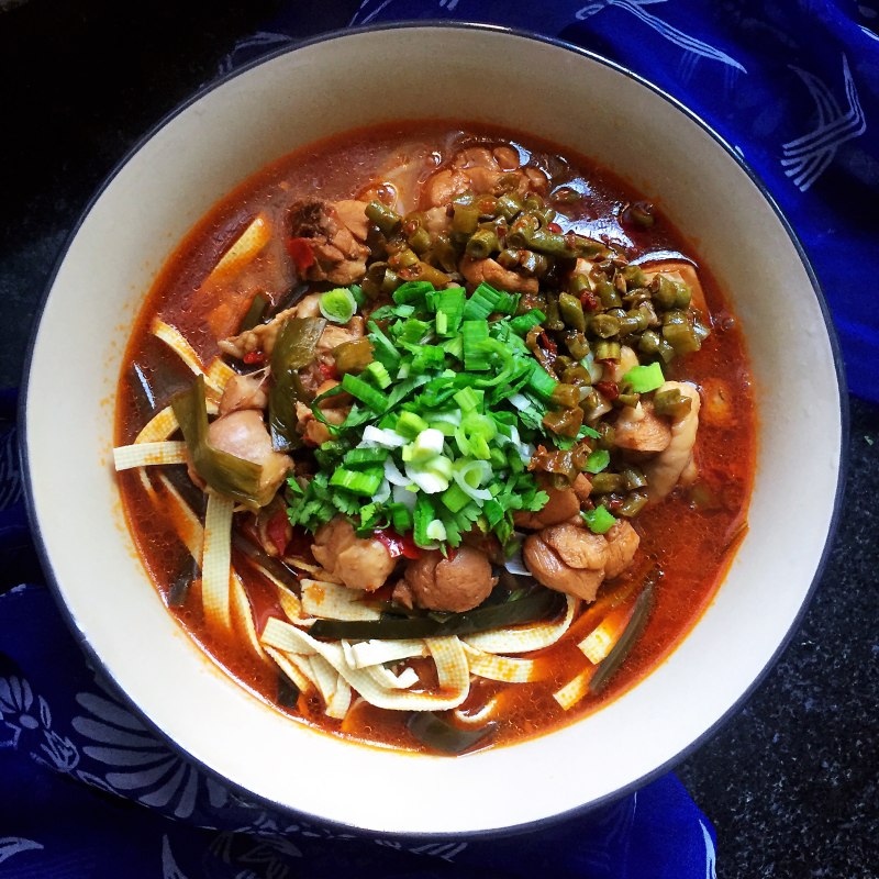 Steps to Cook Braised Chicken Thigh Rice Noodles