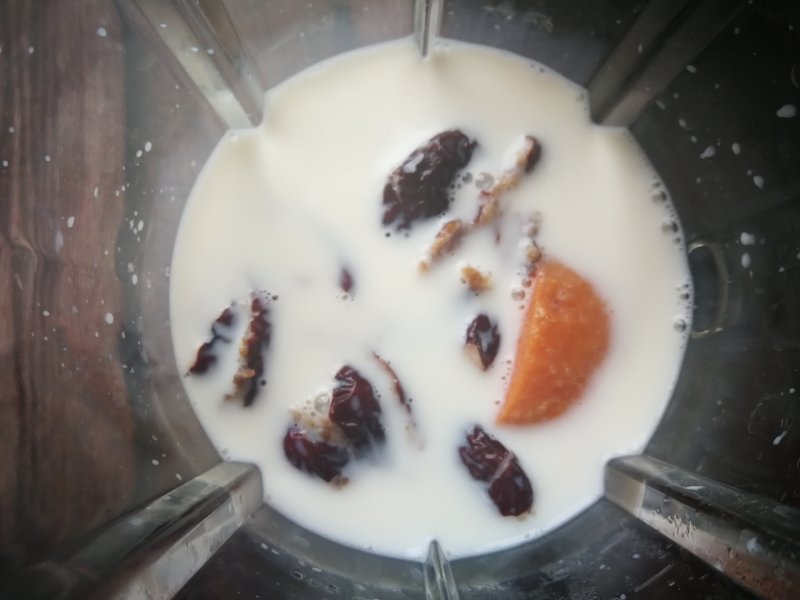 Steps for Making Red Date and Sweet Potato Milk Porridge