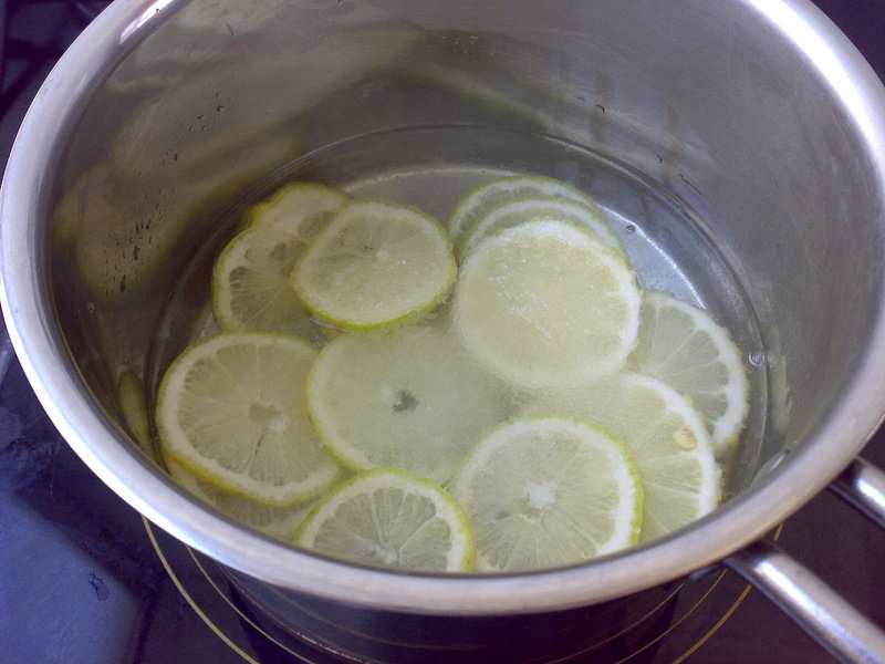 Steps to Make Lemon Syrup