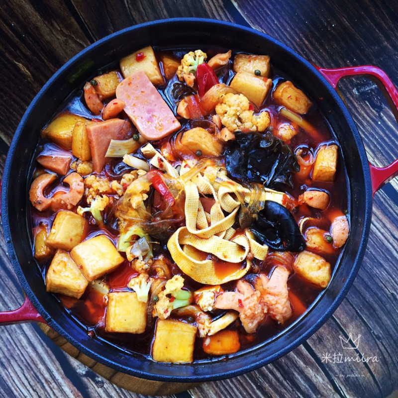 Fen Dai Vegetable Spicy Hot Pot