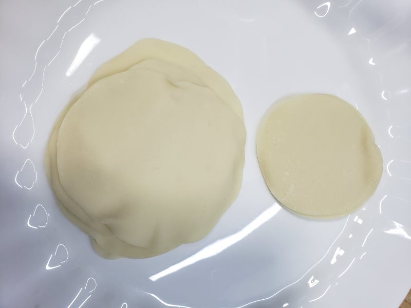 Step-by-step Instructions for Quick and Easy, Thin-skinned and Delicious Vegetarian Pan-fried Buns