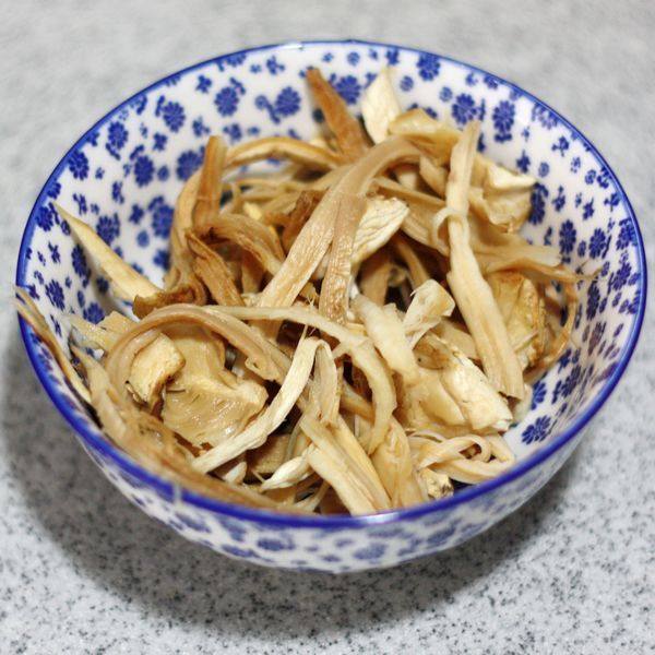 Delicious and Nutritious Braised Rice - Matsutake Mushroom Braised Rice Cooking Steps