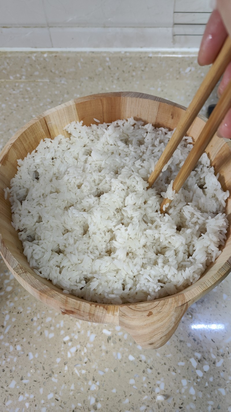 Steps for Making Zengzi Steamed Rice