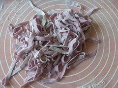 Steps for Making Purple Sweet Potato Handmade Noodles