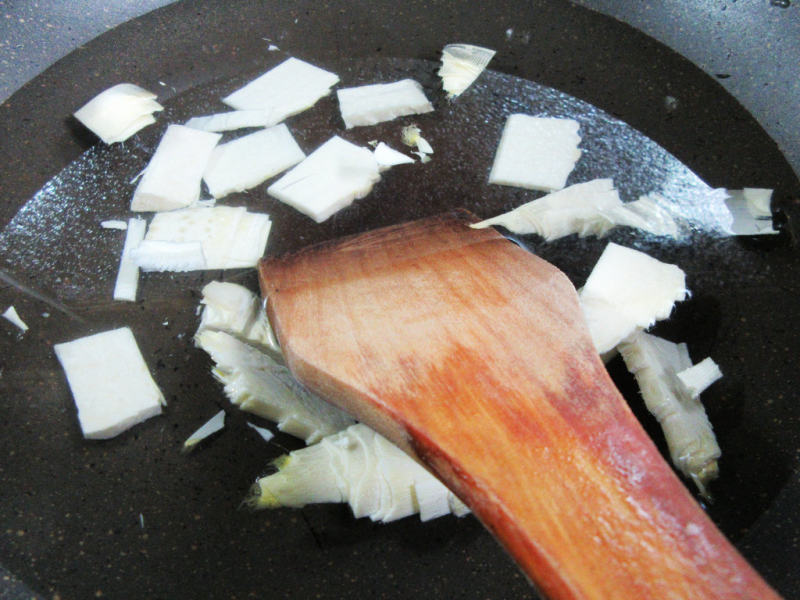 Steps for Stir-fried Black Fungus and Winter Vegetables