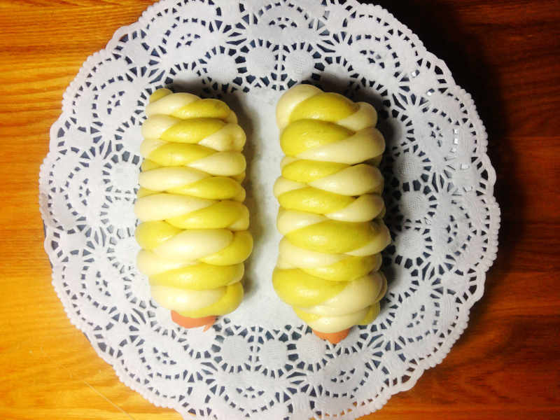 Adding a Touch of Fresh Green to Winter - Steamed Mantou Part Two: Caterpillar