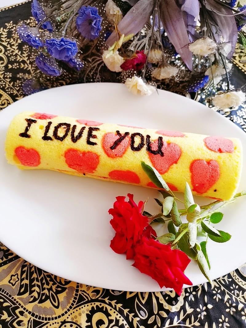 Heart-shaped Cake Roll