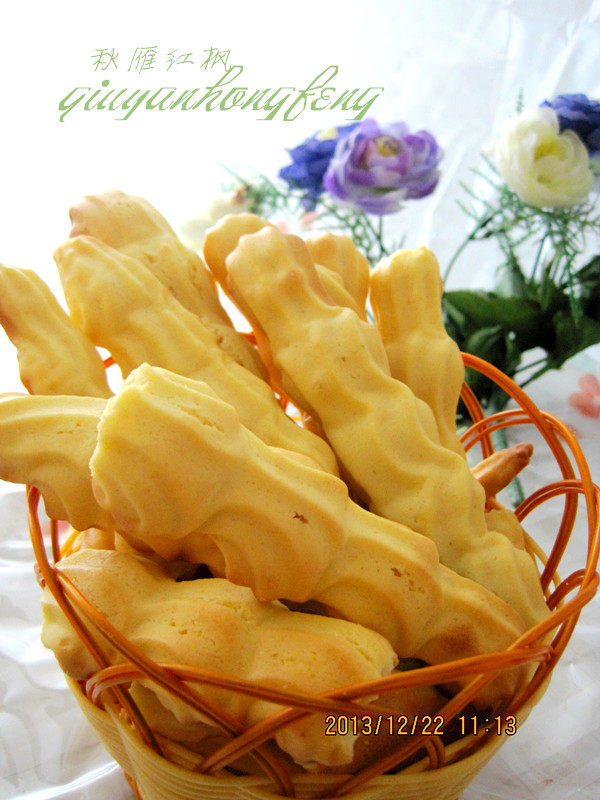 Egg Crispy Cookie Sticks