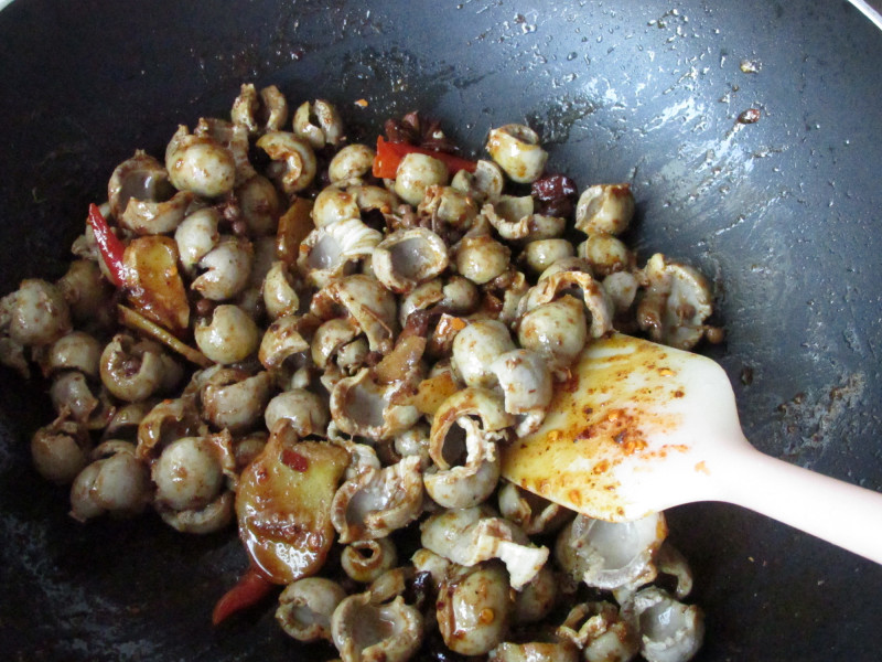 Steps for Making Spicy Stir-Fried Chicken Stomach