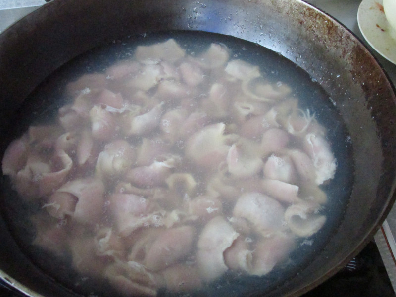 Steps for Making Spicy Stir-Fried Chicken Stomach