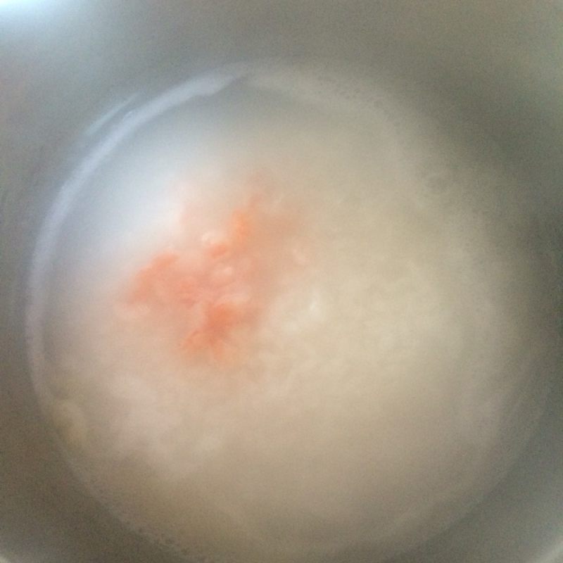 Steps for Making Healthy Fresh Shrimp Congee with Rice