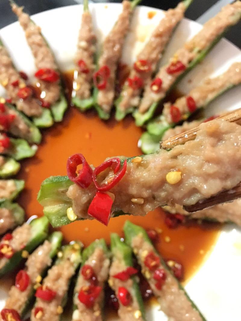 Steamed Minced Meat with Okra