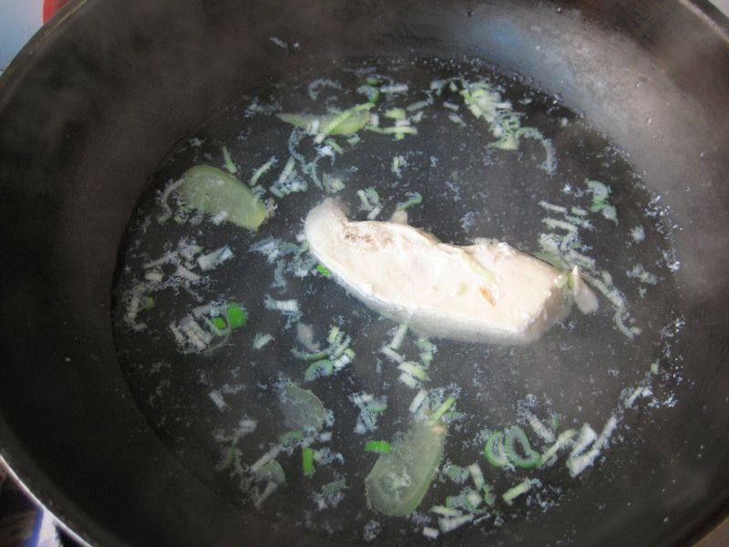 Steps for Making Chicken and Mushroom Congee