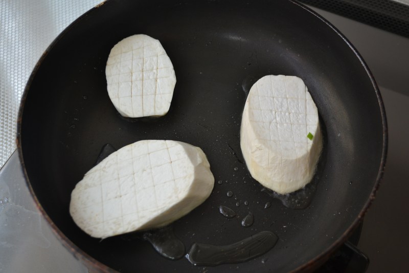 Steps to Make Vegan Delight: New Orleans Style Pan-Fried King Oyster Mushrooms