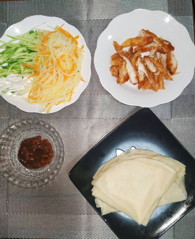 Steps for Making Potato and Cucumber Rolled Pancakes