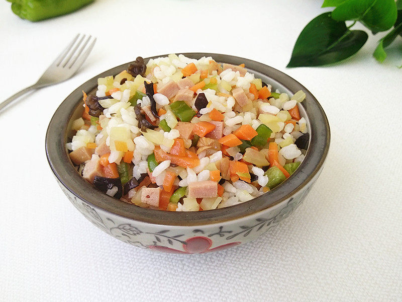 Steps to Make Beef Sausage and Vegetable Fried Rice