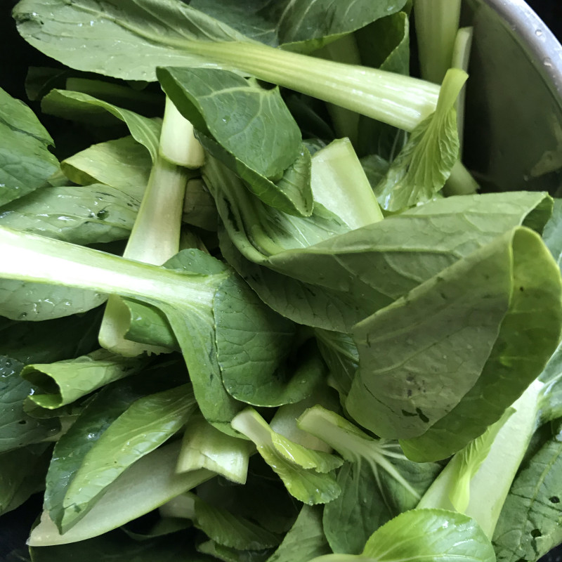 Steps for cooking Sautéed Qingcai with Morel Mushrooms