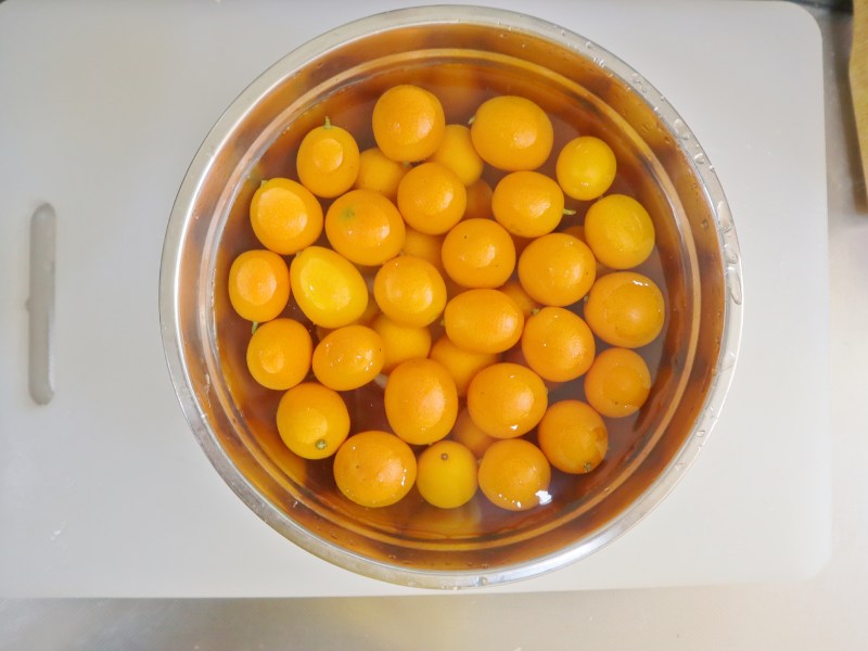 Step-by-Step Instructions for Making Iced Kumquat Paste: Clear Lungs and Stop Coughing