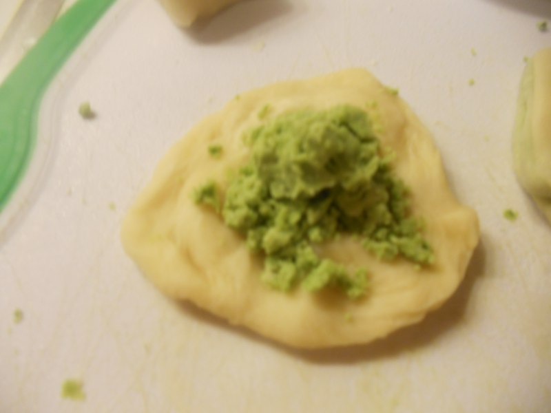 Steps for Making Green Tea Pastry