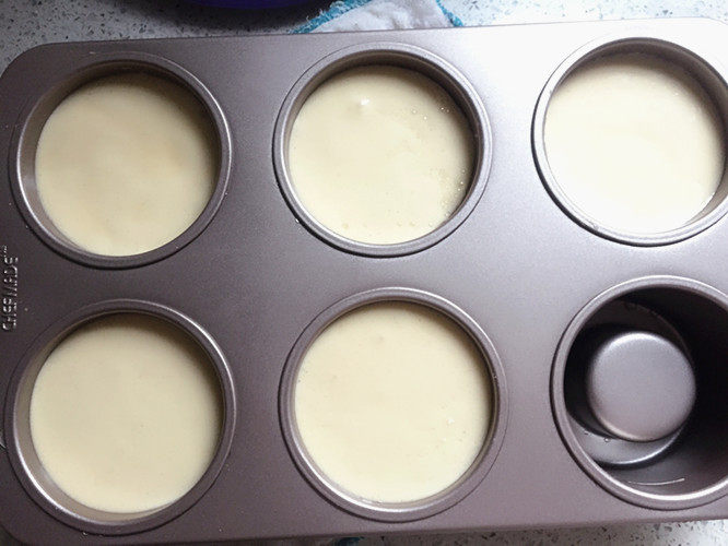 Steps for Making Dual-color Mousse Cup