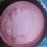 Step-by-Step Instructions for Making Raspberry Mousse Cake (Bubble Bath Doll Version)