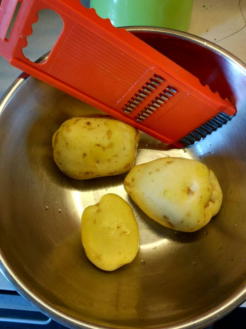 Steps for making Potato Forks