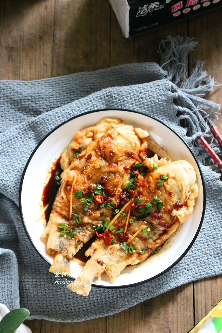 Steps for Making Deep-Fried Yellow Croaker