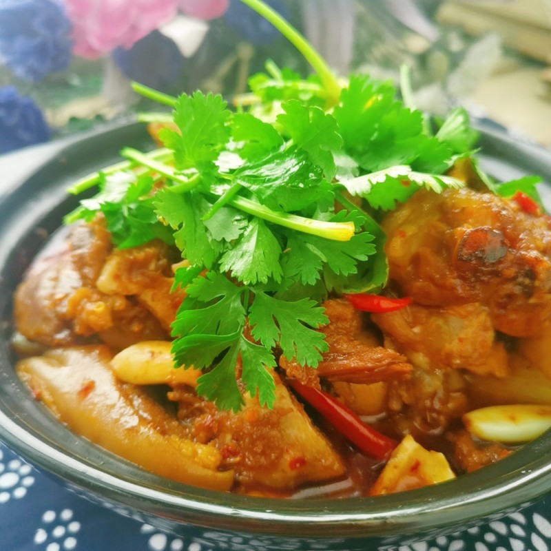 Steps for Cooking Lamb Stewed with White Radish