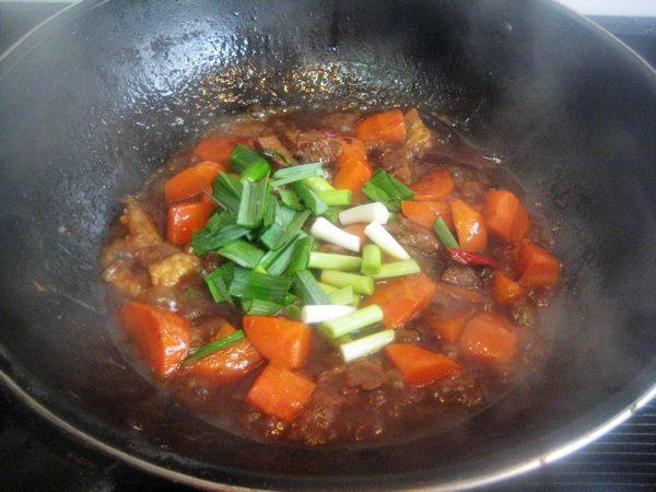 Steps for Cooking Braised Lamb with Carrots