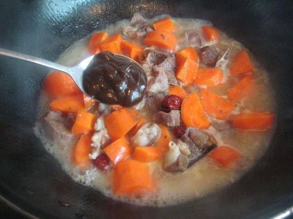 Steps for Cooking Braised Lamb with Carrots