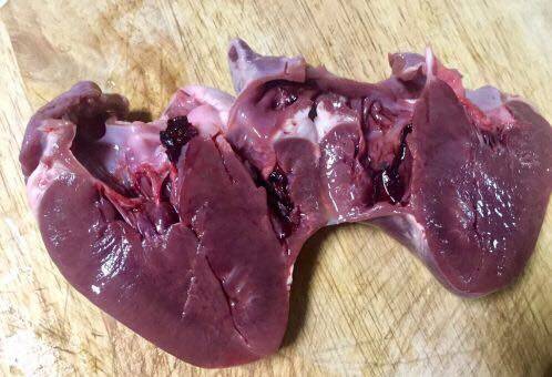 Steps for Making Cold Tossed Pig Heart