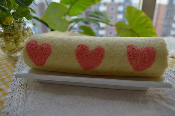 Steps to Make Heart-shaped Cake Roll