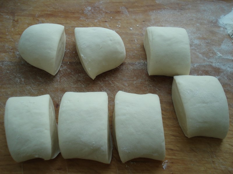 Steps for Making Butterfly Rolls