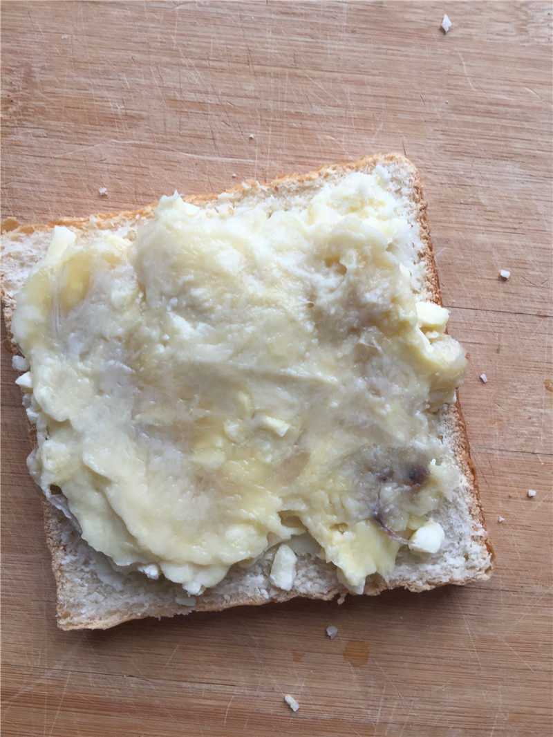 Cheese Durian Toast Cooking Steps