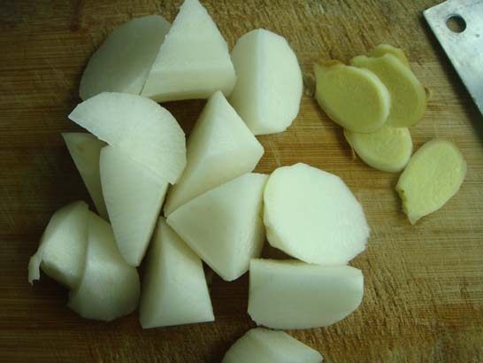 Steps for Making White Radish Stewed Lamb