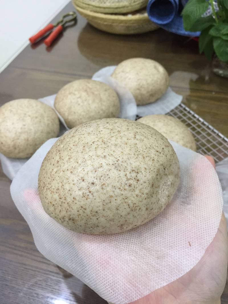 Whole Wheat Bran Steamed Buns