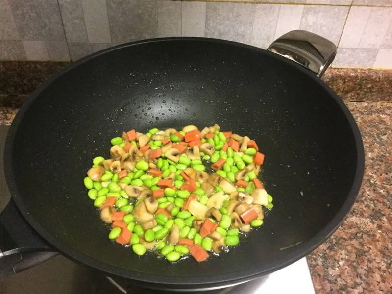 Steps for Cooking Green Bean and Mushroom Stir-Fry