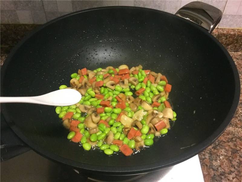 Steps for Cooking Green Bean and Mushroom Stir-Fry