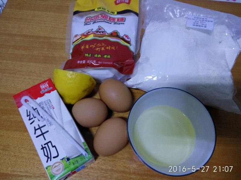 Steps for Making Six-Inch Doll Bath Cake