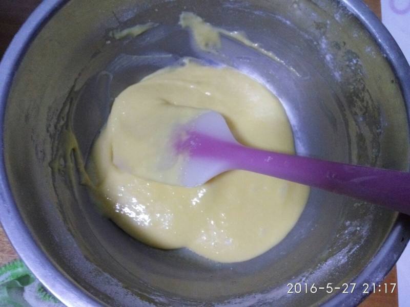 Steps for Making Six-Inch Doll Bath Cake