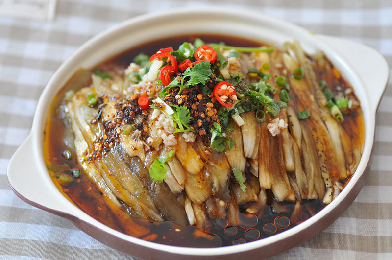 Sour and Spicy Cold Eggplant Salad