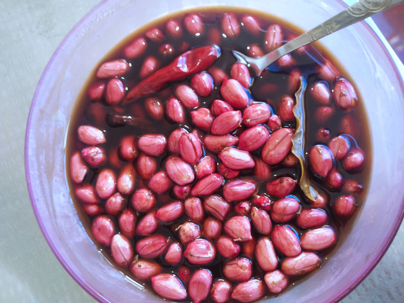 Steps to Make Vinegar-Soaked Peanuts